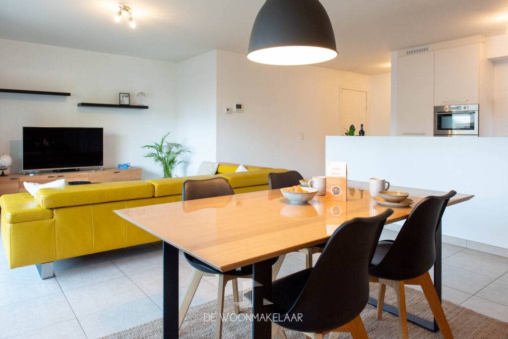 Recent gelijkvloers appartement met 2 slaapkamers en ruim terras - Dorpsstraat 31, Niel - Te koop via De Woonmakelaar