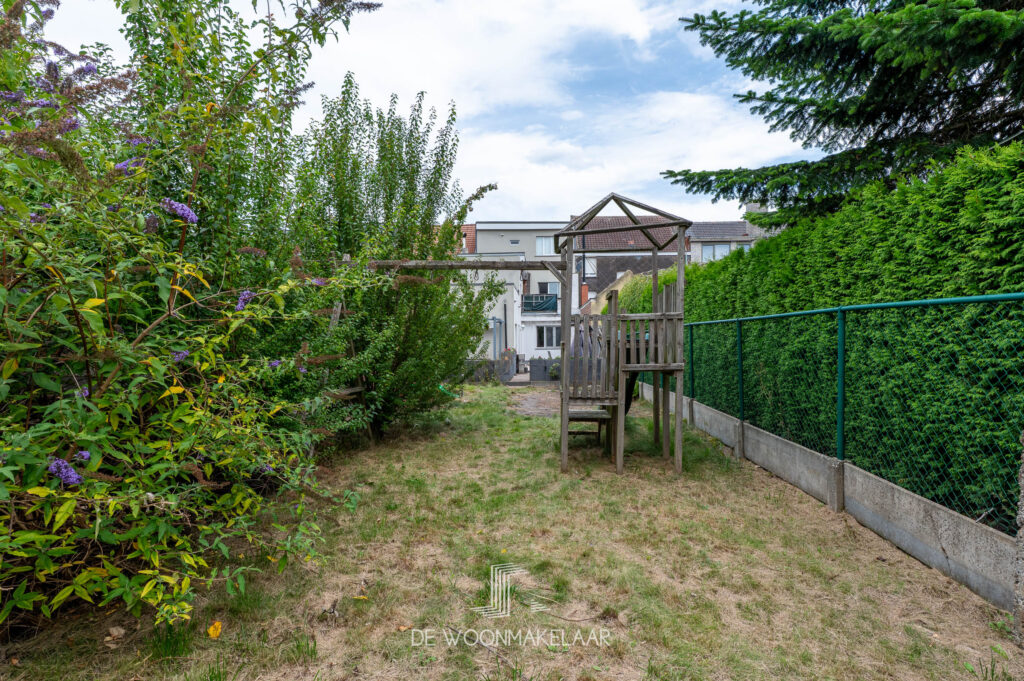 Gelijkvloers appartement met 3 slaapkamers, diepe tuin en garage in Hemiksem - Saunierlei 44, Hemiksem - Te koop via De Woonmakelaar