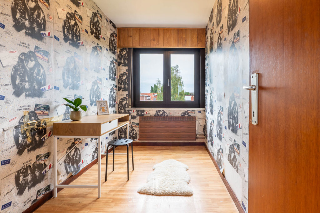 Halfopen bel-etage met 3 slaapkamers, tuin en magnifiek zicht in Aartselaar - Leeuwerikenlaan 15, Aartselaar - Te koop via De Woonmakelaar