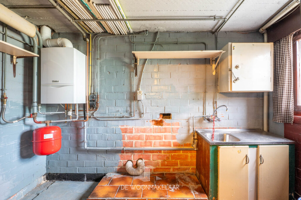 Halfopen bel-etage met 3 slaapkamers, tuin en magnifiek zicht in Aartselaar - Leeuwerikenlaan 15, Aartselaar - Te koop via De Woonmakelaar
