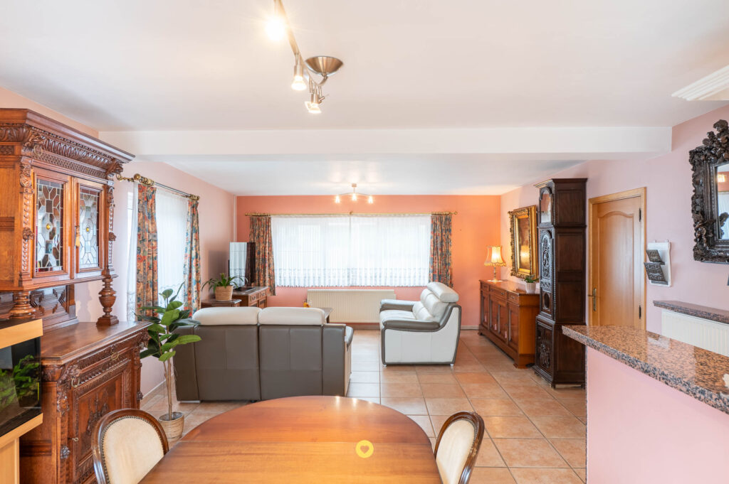 Verzorgd duplex appartement met 3 slaapkamers en terras - Peperstraat 24, Schelle - Te koop via De Woonmakelaar