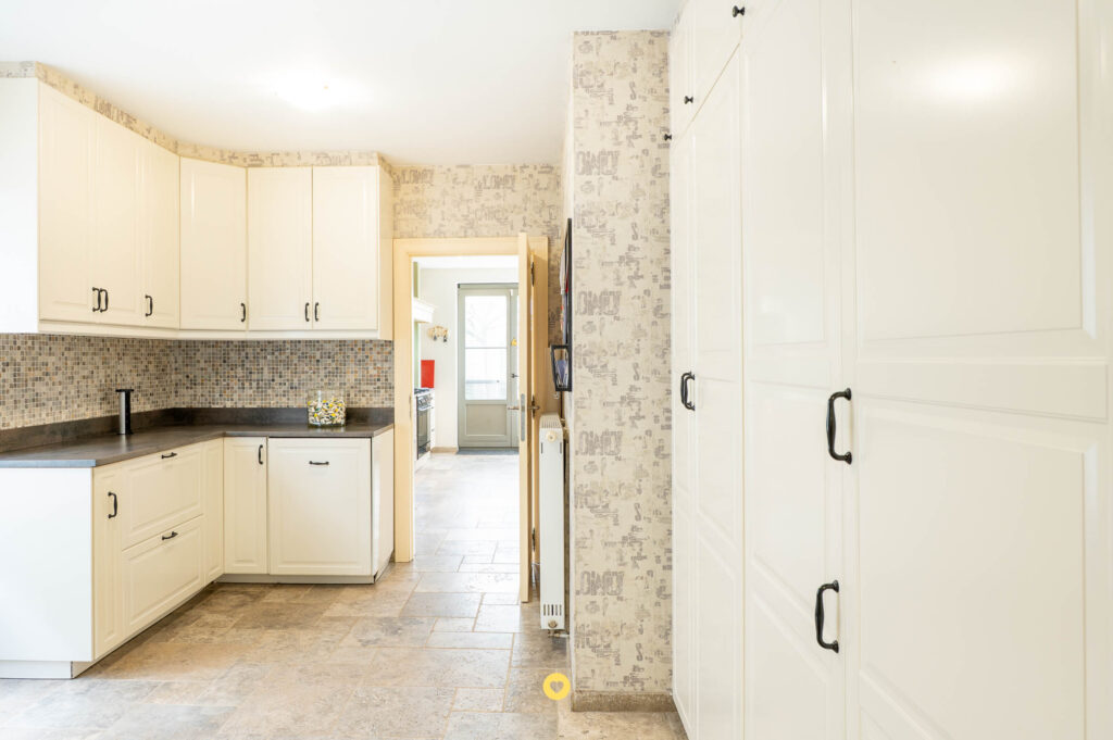 Energiezuinige villa in pastoriestijl met 4 à 5 slaapkamers, garage, zolder en zuidwest tuin - Tuinlei 36, Schelle - Te koop via De Woonmakelaar