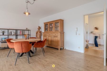 Instapklaar appartement met 2 slaapkamers, terras en garage - Antwerpsestraat 243, Boom - Te koop via De Woonmakelaar