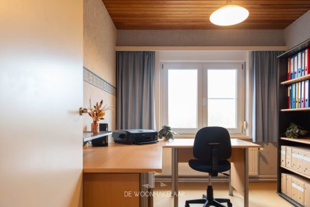 Woning met 5 slaapkamers, garage en tuin met weids uitzicht - Boerenkrijgstraat 32, Schelle - Te koop via De Woonmakelaar