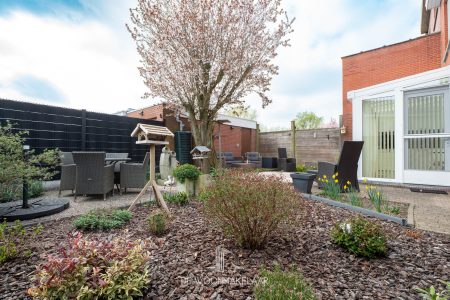 Hoekwoning met 3 slaapkamers, tuin & garage in rustige woonwijk - Boerenkrijgstraat 34, Schelle - Te koop via De Woonmakelaar