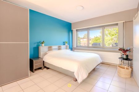 Instapklare halfopen bebouwing met 4 à 5 slaapkamers en EPC B op toplocatie - Cederlaan 2, Aartselaar - Te koop via De Woonmakelaar