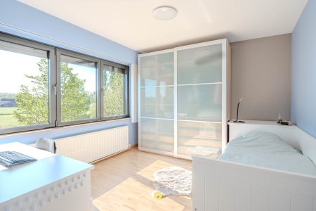 Instapklare halfopen bebouwing met 4 à 5 slaapkamers en EPC B op toplocatie - Cederlaan 2, Aartselaar - Te koop via De Woonmakelaar