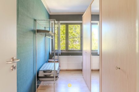 Instapklare halfopen bebouwing met 4 à 5 slaapkamers en EPC B op toplocatie - Cederlaan 2, Aartselaar - Te koop via De Woonmakelaar