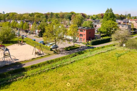 Instapklare halfopen bebouwing met 4 à 5 slaapkamers en EPC B op toplocatie - Cederlaan 2, Aartselaar - Te koop via De Woonmakelaar