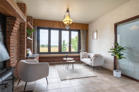 Halfopen bel-etage met 3 slaapkamers, tuin en magnifiek zicht in Aartselaar - Leeuwerikenlaan 15, Aartselaar - Te koop via De Woonmakelaar