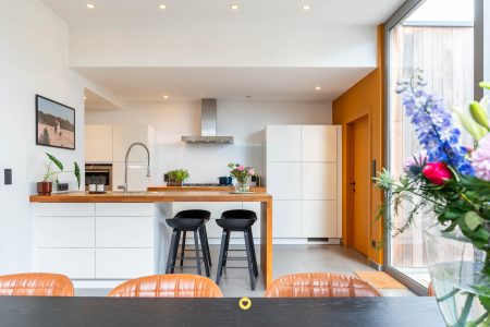 Instapklare halfopen bebouwing met magnifieke tuin en tuinkantoor - Morenhoekstraat 4, Rumst - Te koop via De Woonmakelaar