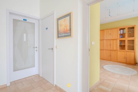 Halfopen bebouwing met praktijkruimte, 4 slaapkamers en zonnig tuin - Bosstraat 140, Boom - Te koop via De Woonmakelaar