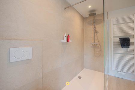 Halfopen bebouwing met praktijkruimte, 4 slaapkamers en zonnig tuin - Bosstraat 140, Boom - Te koop via De Woonmakelaar
