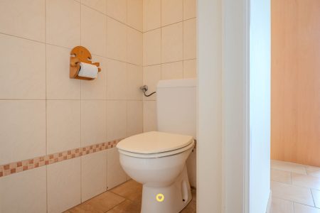 Halfopen bebouwing met praktijkruimte, 4 slaapkamers en zonnig tuin - Bosstraat 140, Boom - Te koop via De Woonmakelaar