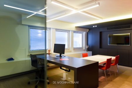 Veelzijdig gebouw centrum Aartselaar met kantoor en woonfunctie - Antoon van Brabantstraat 9, Aartselaar - Te koop via De Woonmakelaar